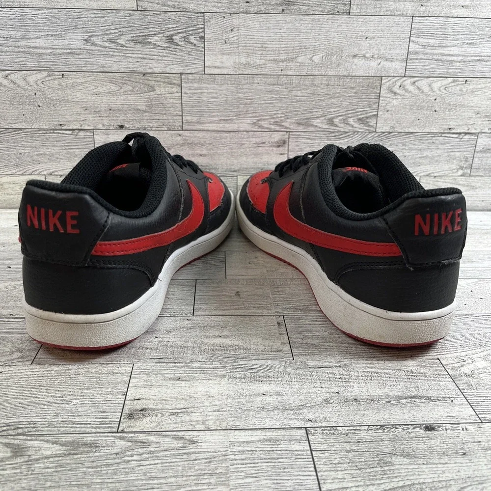 Nike Court Vision Low FJ0685-010 Black Red Athletic Shoes Men Size‎ 9.5
